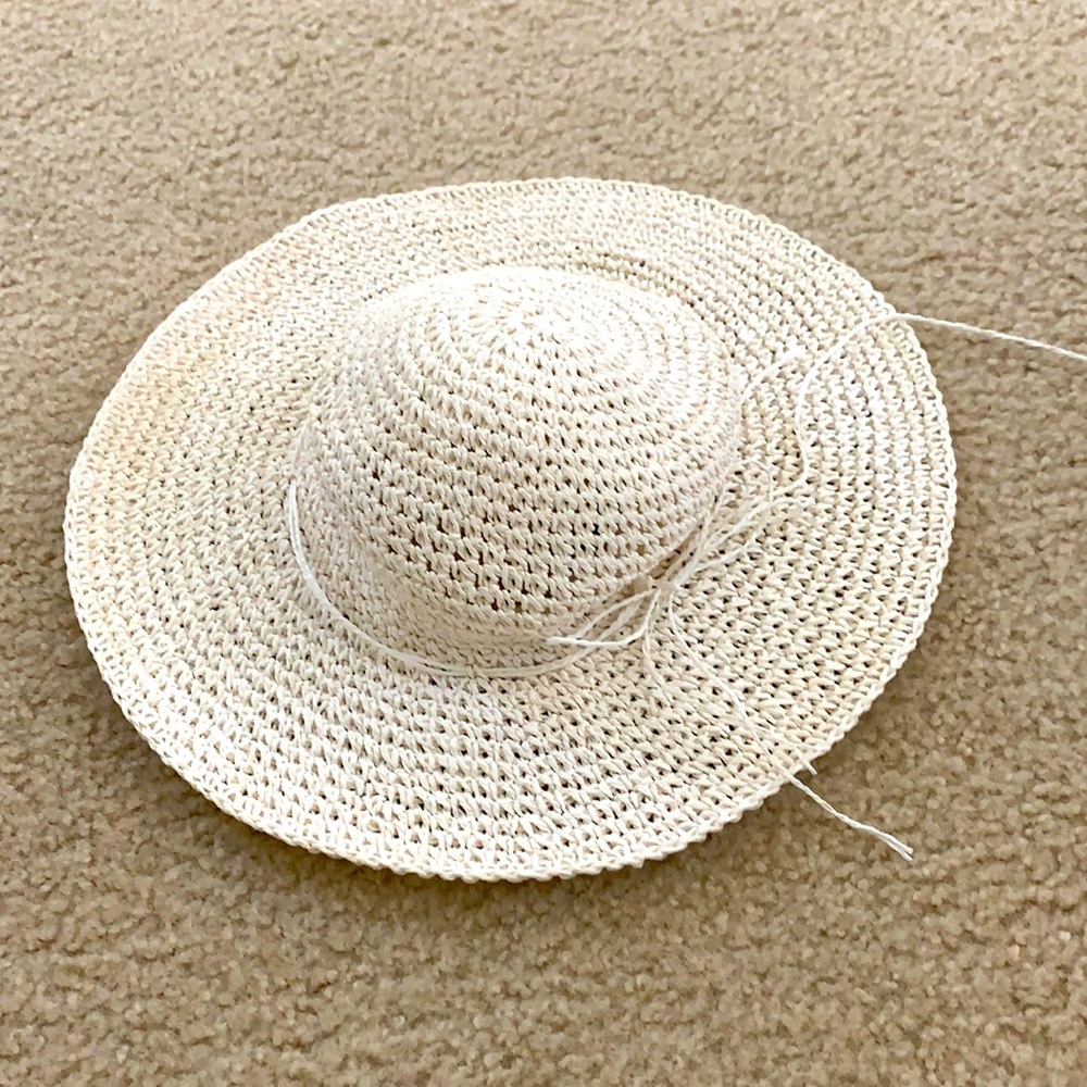 Beautiful cream white straw hat